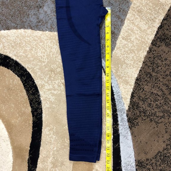 Women’s Blue High Waisted Seamless Leggings, Small - Picture 4 of 8